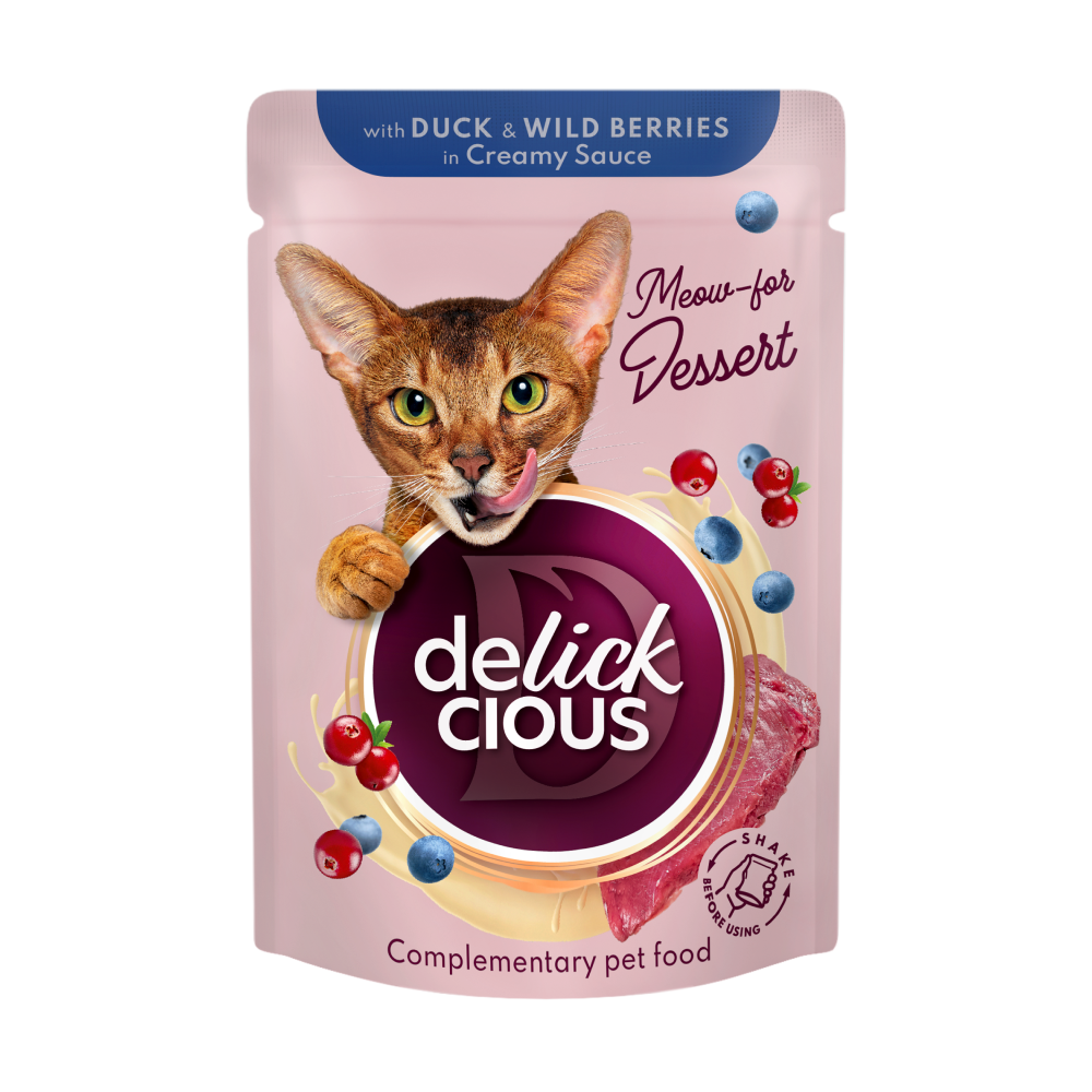 слайд 1 - упаковка (1) (1) DELICKCIOUS™ "Пластівці з качкою та лісовими ягодами у вершковому соусі" Додатковий консервований корм для дорослих котів - Зображення 1
